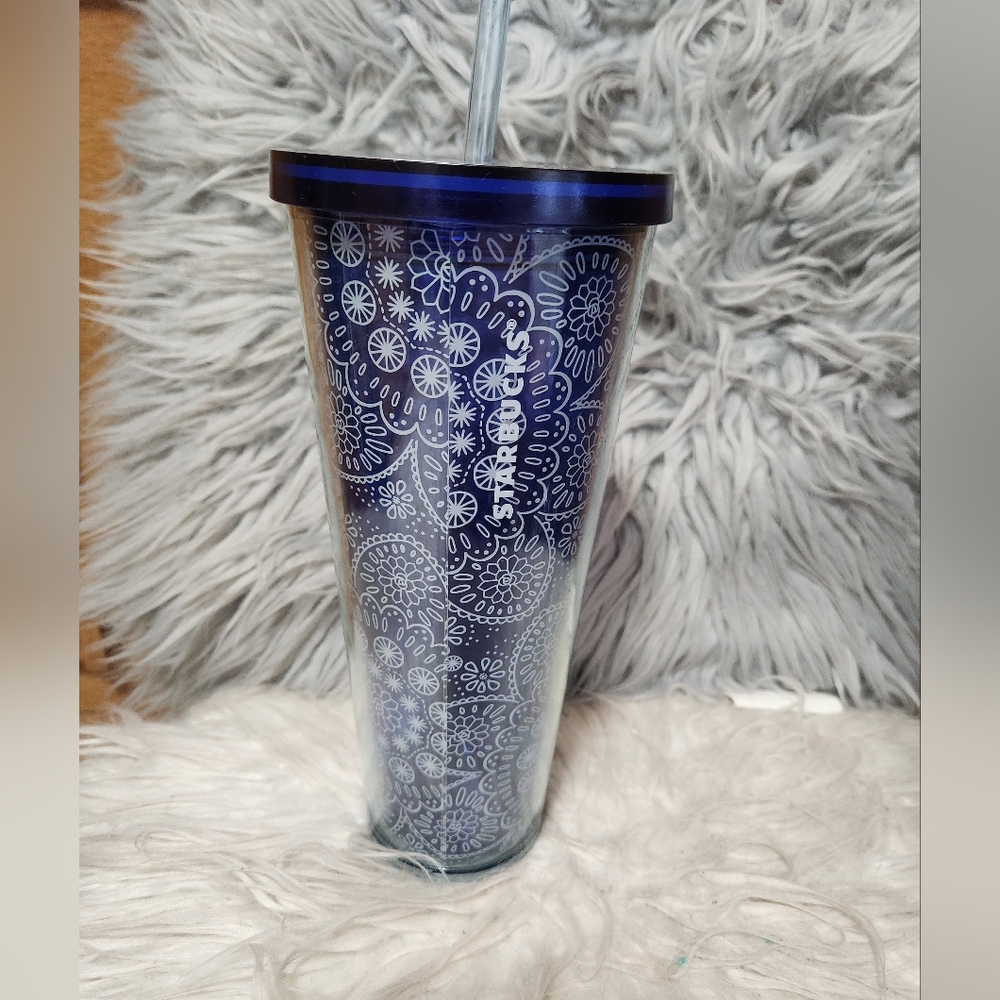 Starbucks/ Blue Paisley Venti Tumbler